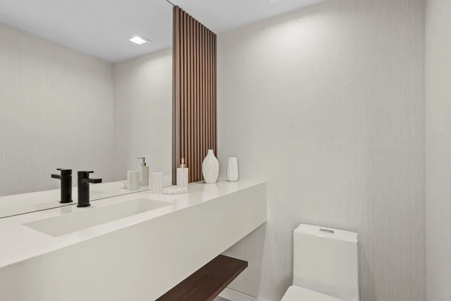 Powder bath