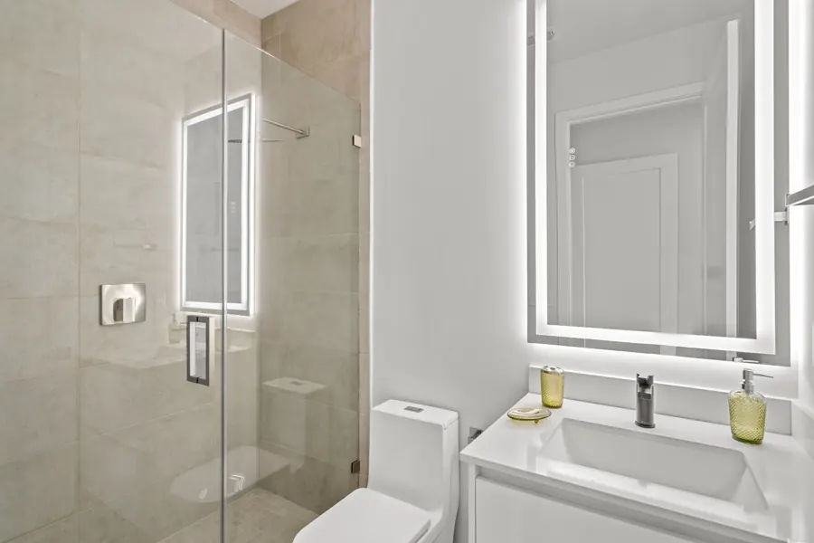 Glass shower