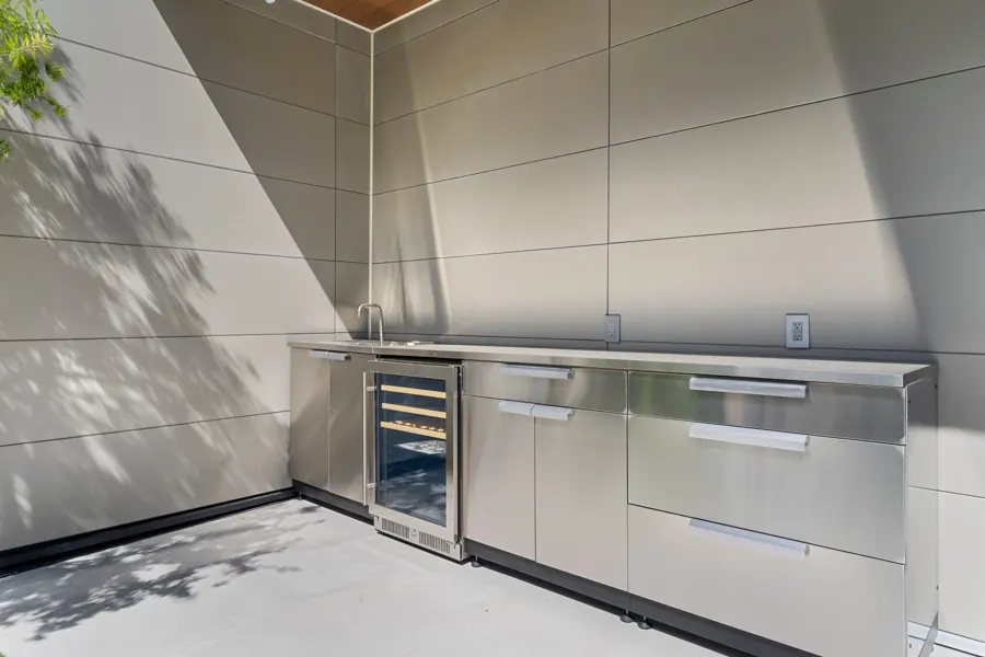 Summer kitchen